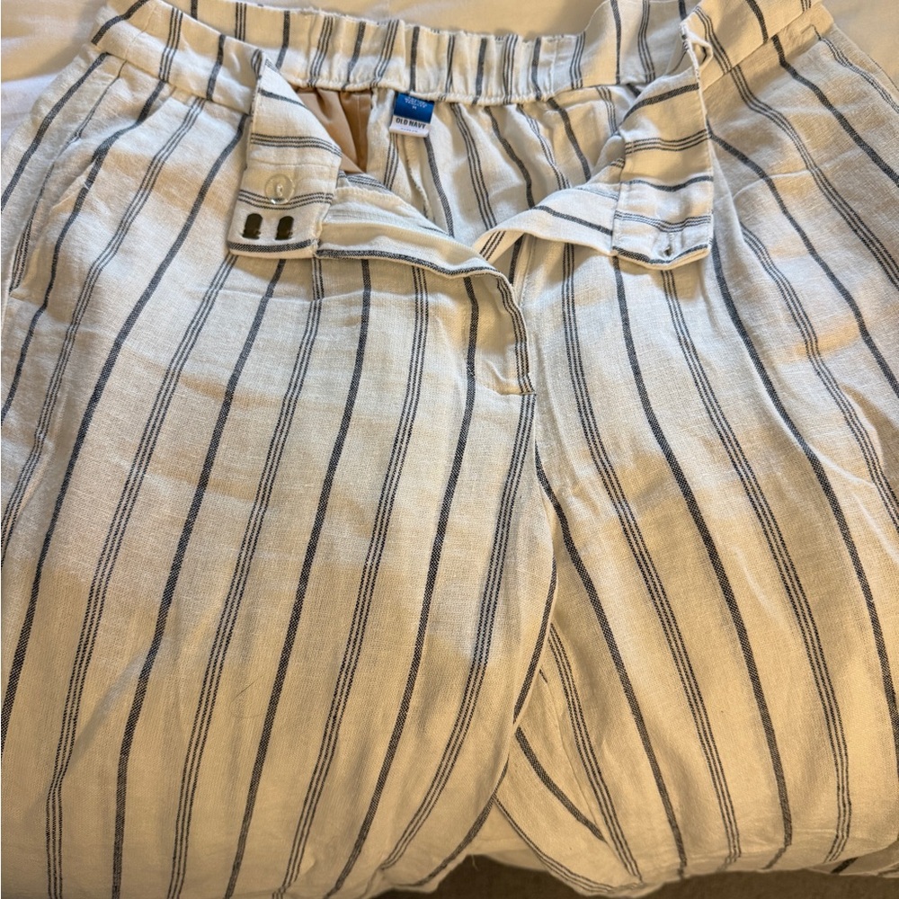 Classic Striped Cream and Gray